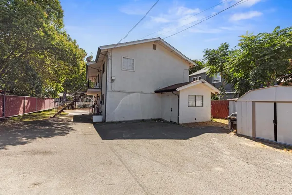 $750,000 | 814 2nd Street, Modesto, CA 95351