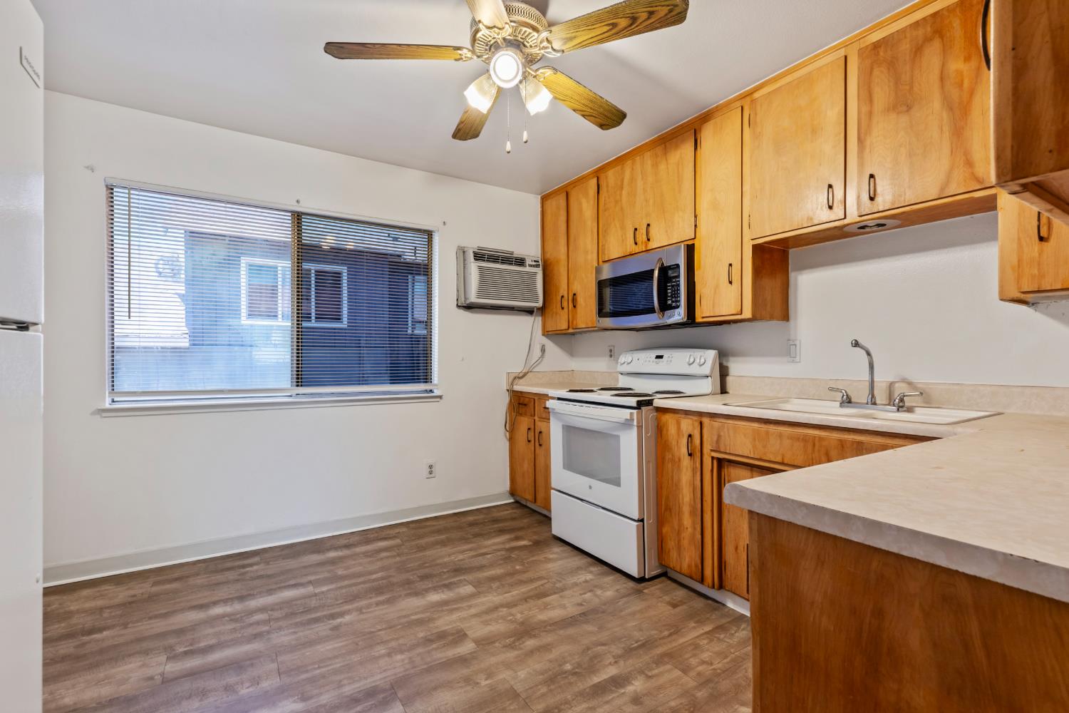 814 2nd Street Modesto, CA 95351 - Photo 6 of 18