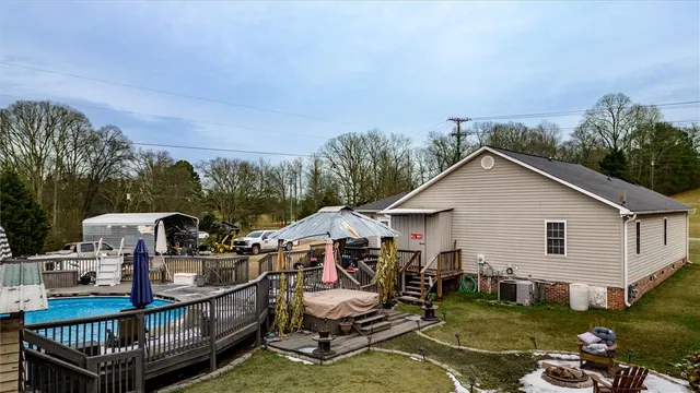 $320,000 | 205 Meadow Ridge Road, Easley, SC 29642