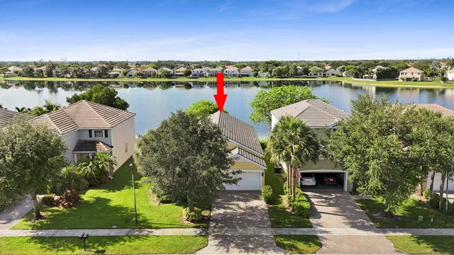 $499,900 | 154 Berenger Walk, Royal Palm Beach, FL 33414
