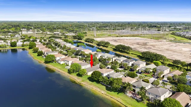 $499,900 | 154 Berenger Walk, Royal Palm Beach, FL 33414