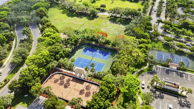 $499,900 | 154 Berenger Walk, Royal Palm Beach, FL 33414