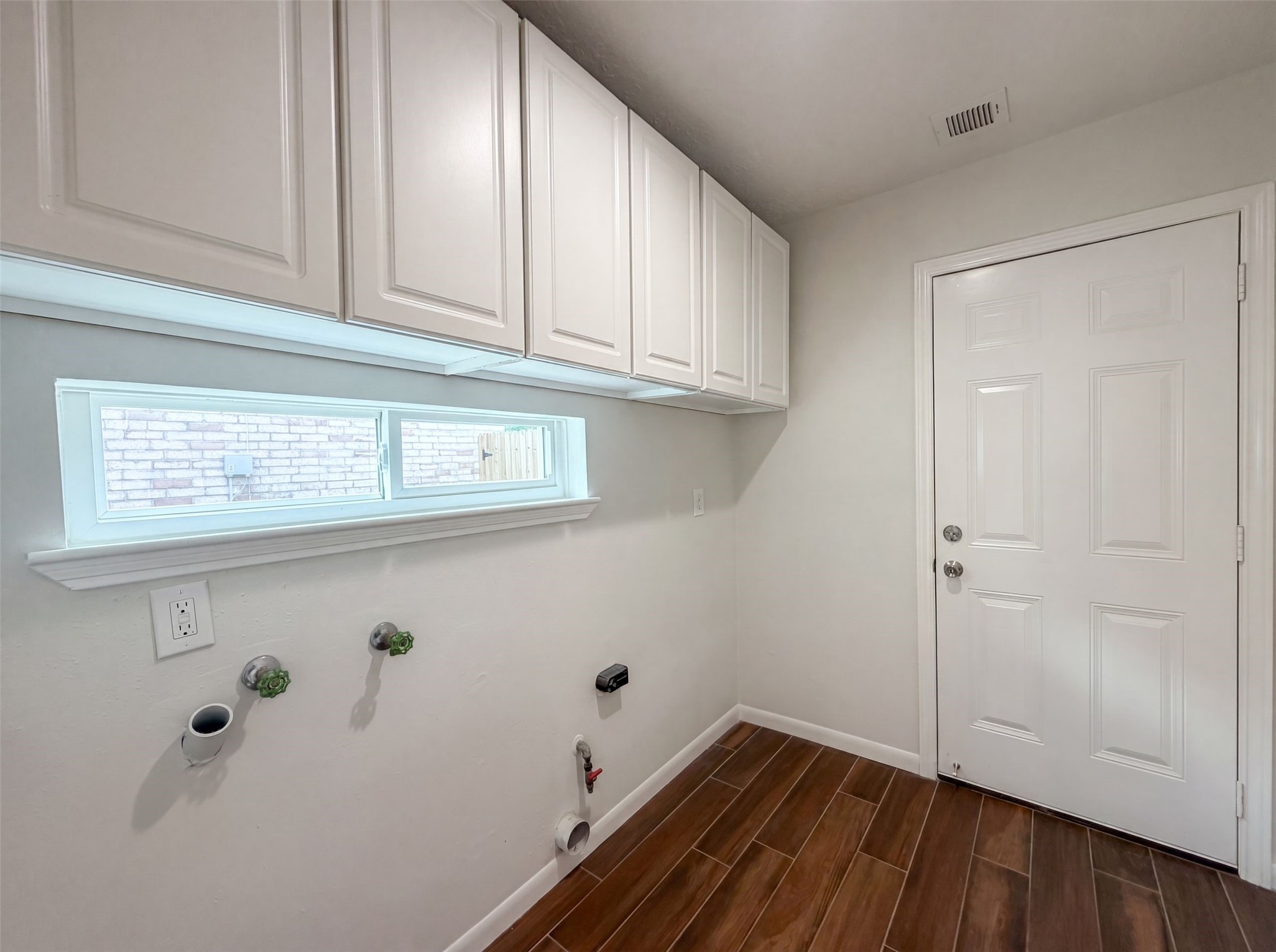 2503 Whispering Springs Drive Spring, TX 77373 - Photo 10 of 17