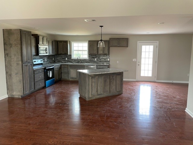 553 Sears Roebuck Road Tullahoma, TN 37388 - Photo 12 of 12 Gallery Image 12