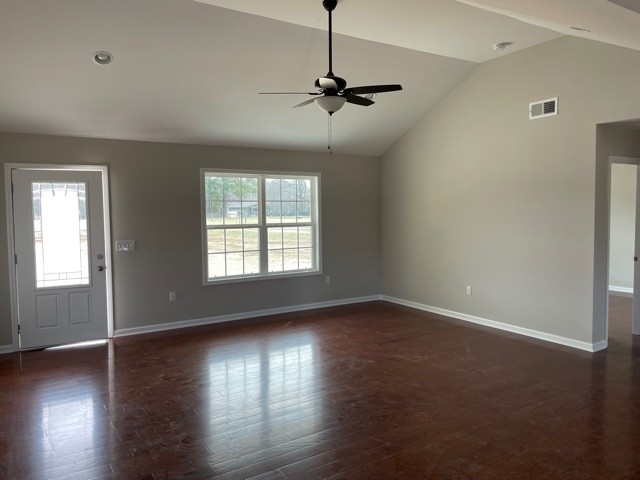 553 Sears Roebuck Road Tullahoma, TN 37388 - Photo 8 of 12 Gallery Image 8