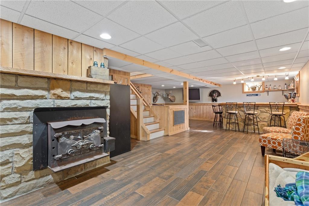 264 Rockdale Road Butler, PA 16002 - Photo 3 of 25