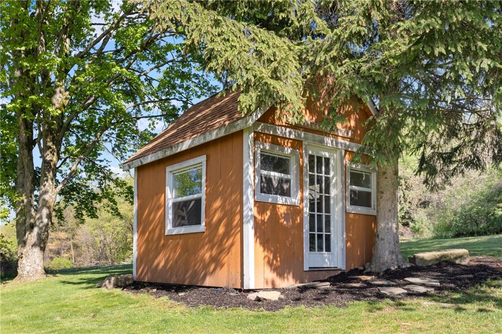 264 Rockdale Road Butler, PA 16002 - Photo 23 of 25