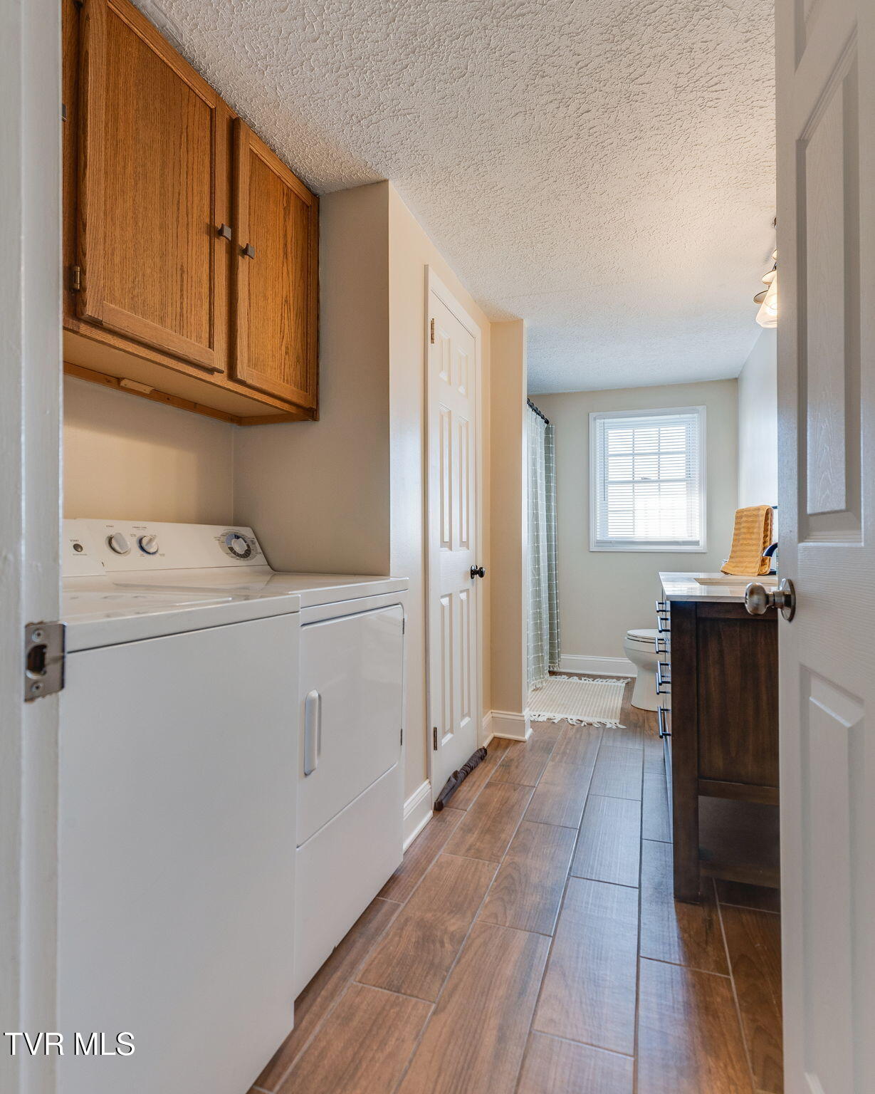 408 Claremont Road Kingsport, TN 37660 - Photo 13 of 25 013