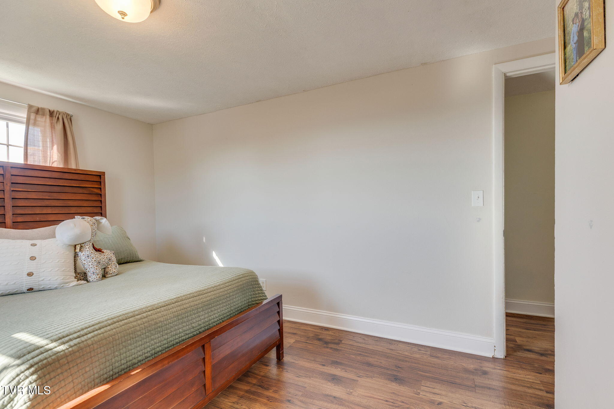 408 Claremont Road Kingsport, TN 37660 - Photo 16 of 25 016