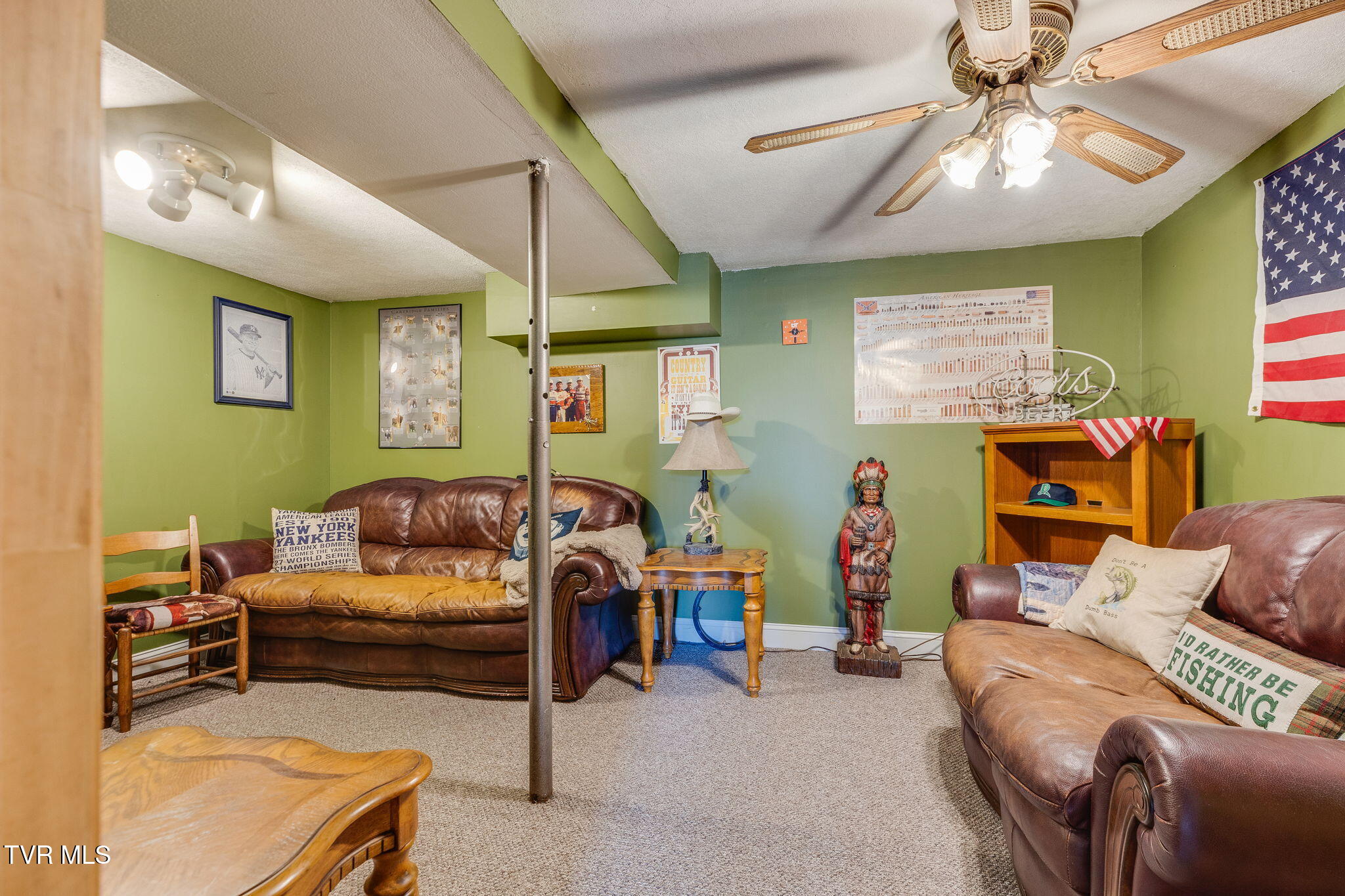 408 Claremont Road Kingsport, TN 37660 - Photo 19 of 25 019