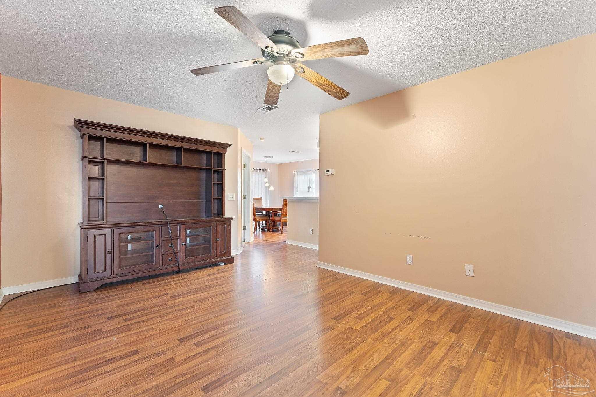 5301 Cherub Circle Milton, FL 32583 - Photo 2 of 14