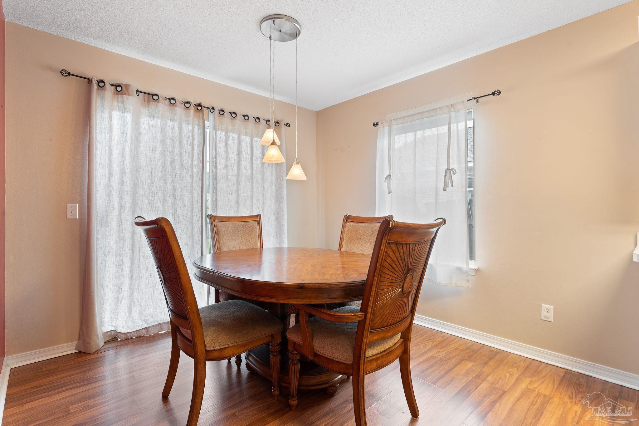 5301 Cherub Circle Milton, FL 32583 - Photo 4 of 14