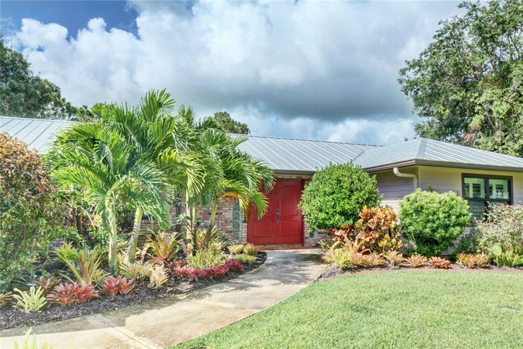 8616 Southwest Perry Lane Stuart, FL 34997 - Photo 3 of 55 Gallery Image 3