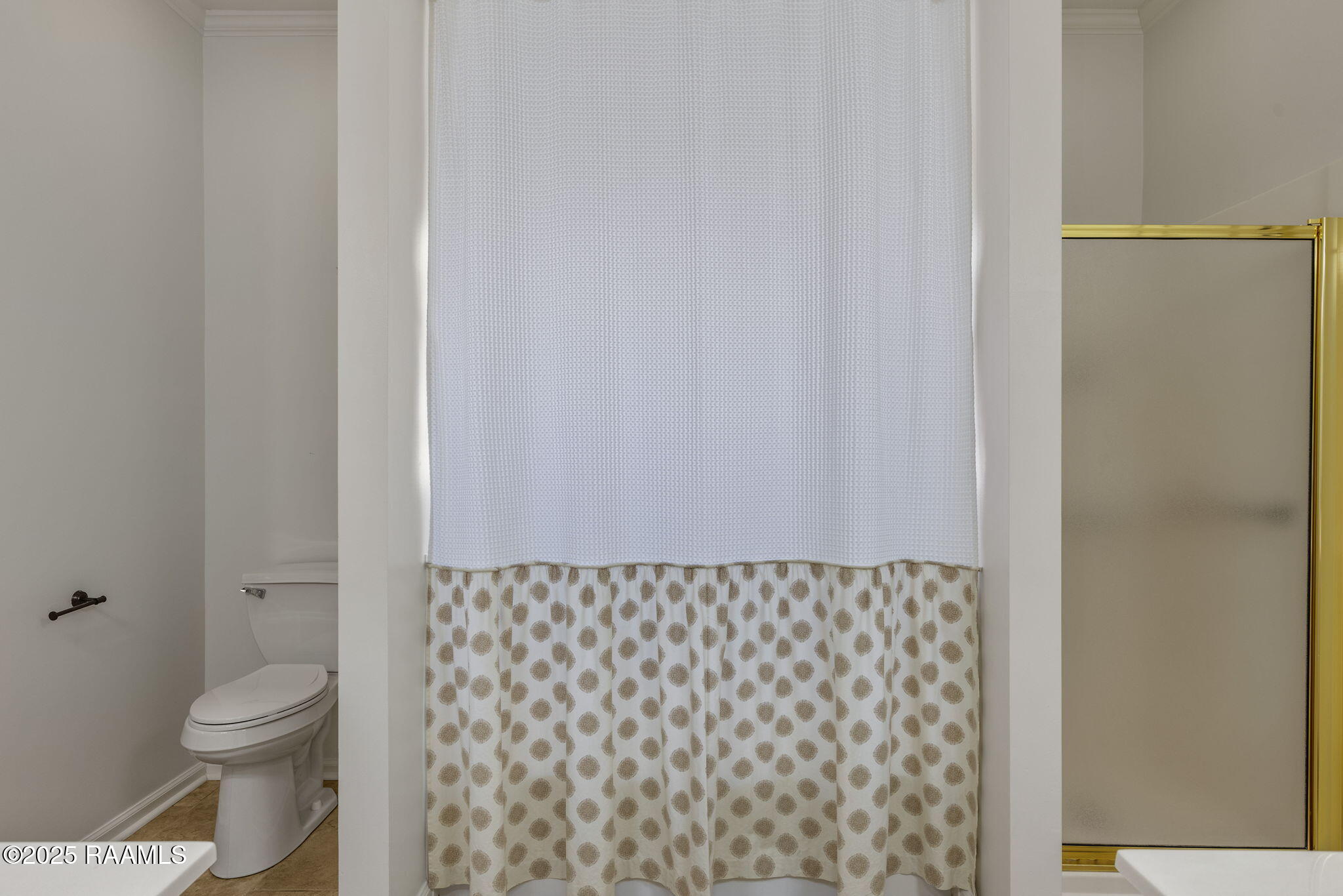 910 Canberra Road Lafayette, LA 70503 - Photo 22 of 25 Primary Bath