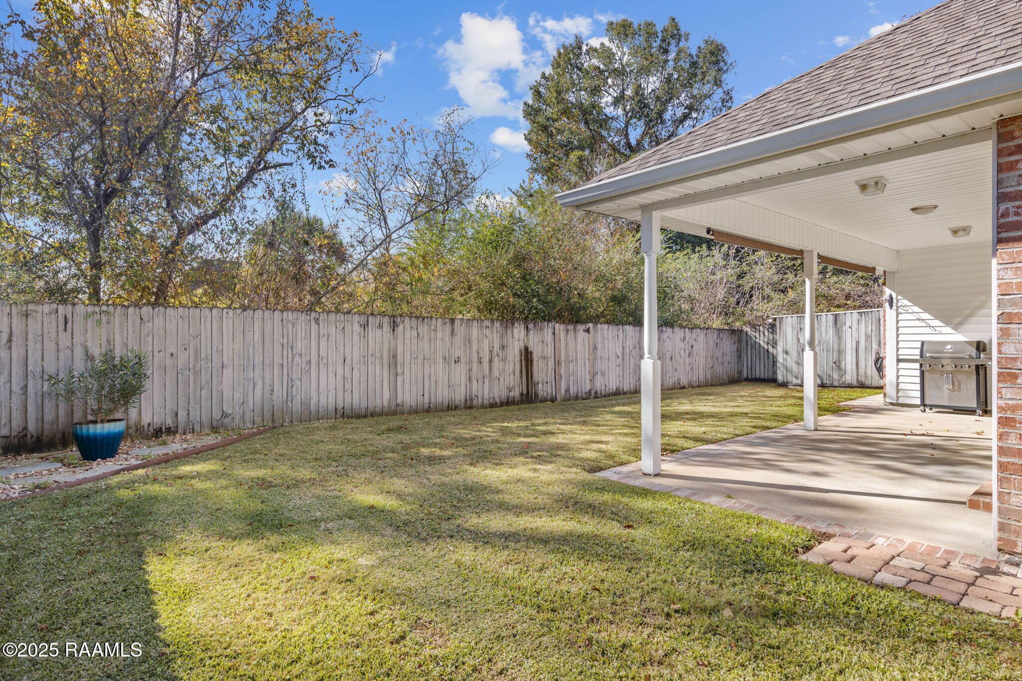 910 Canberra Road Lafayette, LA 70503 - Photo 24 of 25 Rear