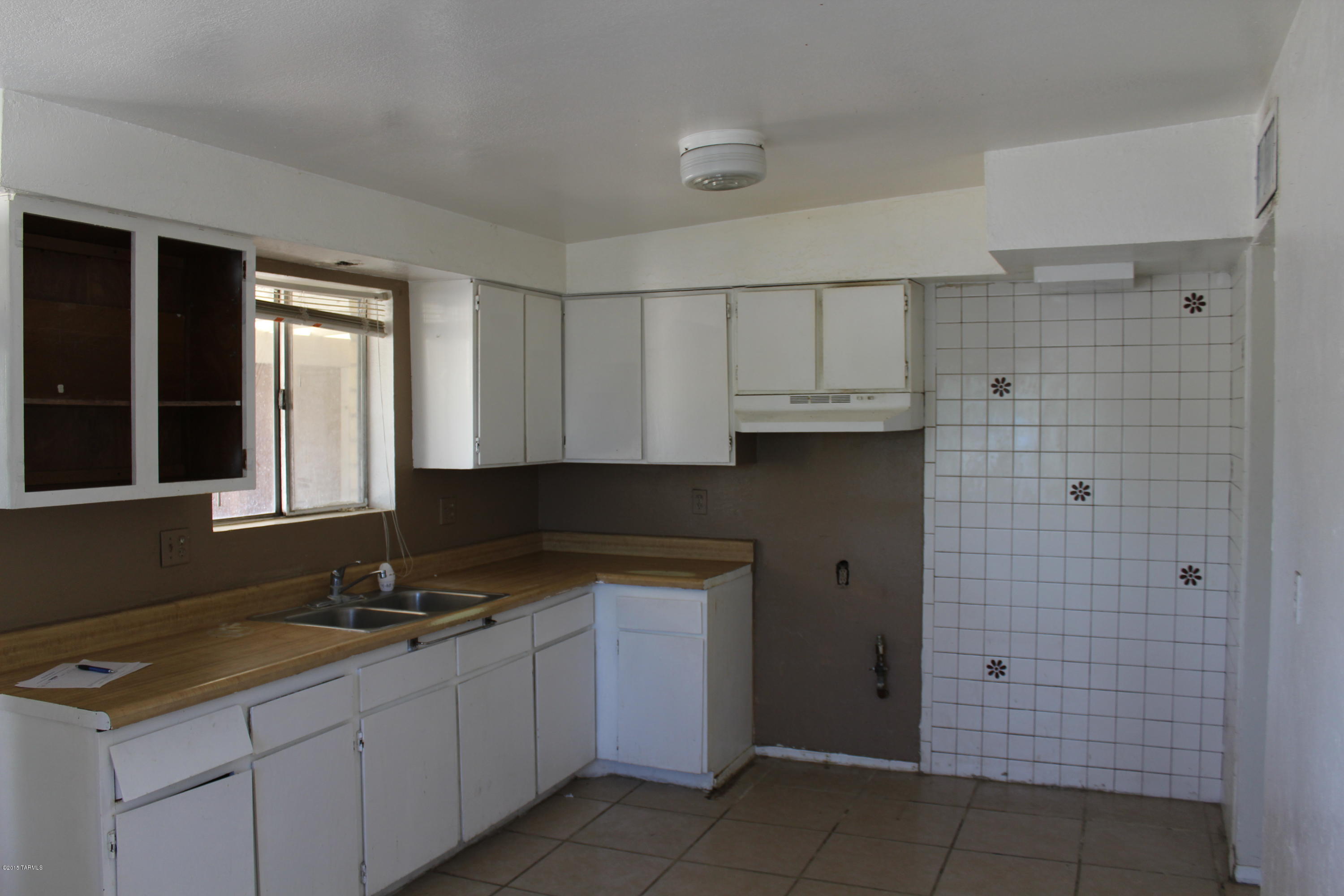 619 West Simmons Road Tucson, AZ 85705 - Photo 5 of 9 Gallery Image 5