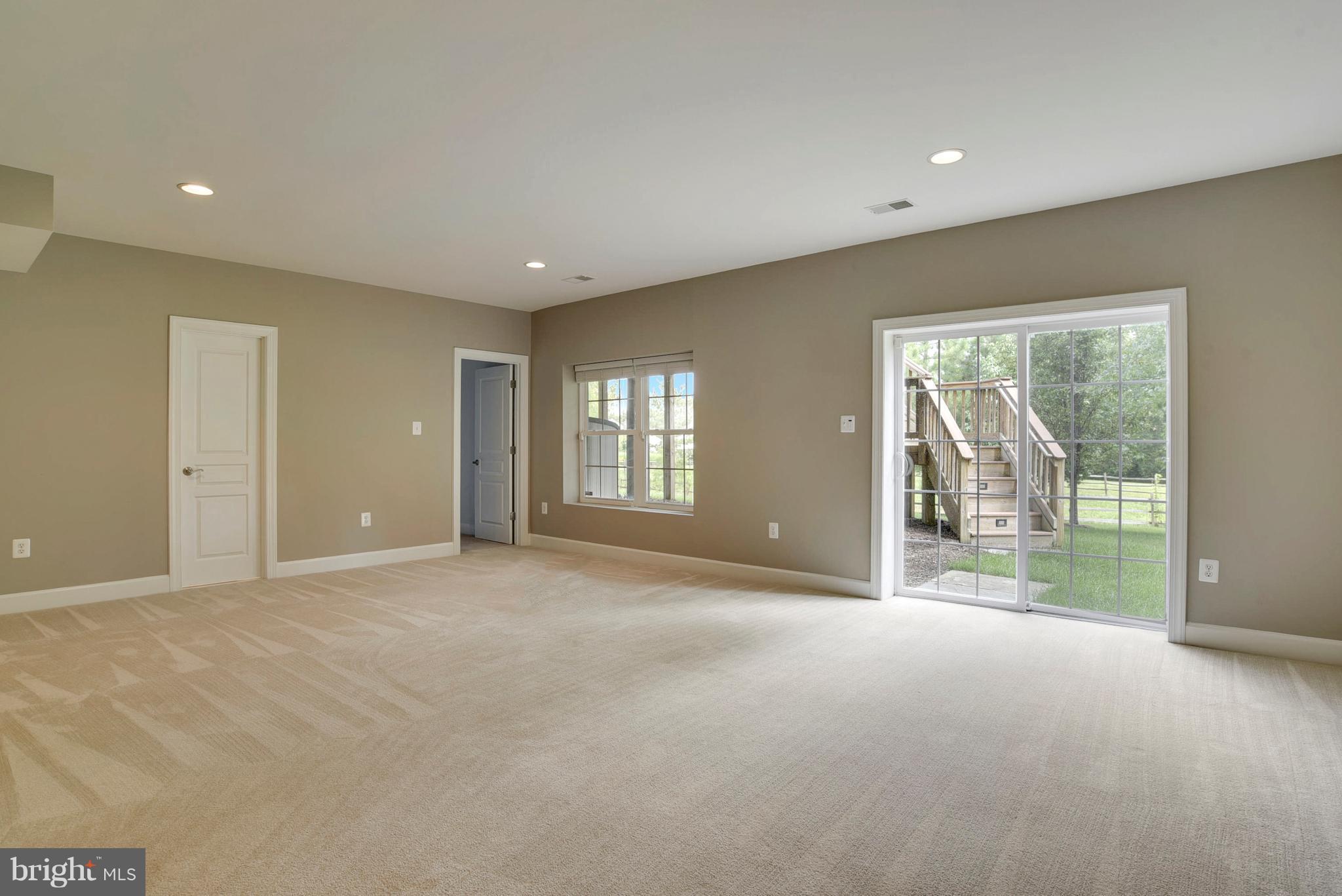 14554 Old Mill Road Centreville, VA 20121 - Photo 23 of 27 Huge rec-room great for games, movies; SGD to yard