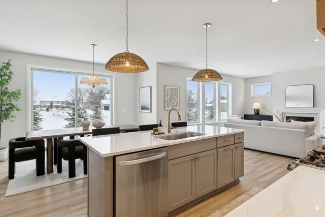 $749,900 | 6181 Harkness Avenue South, Cottage Grove, MN 55016