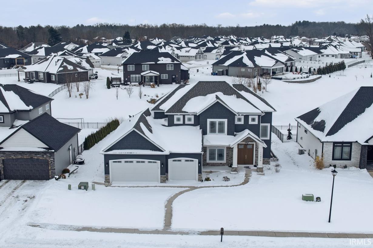 11270 Albany Ridge Drive Osceola, IN 46561 - Photo 2 of 36