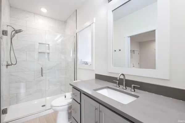 $799,900 | 11270 Albany Ridge Drive, Osceola, IN 46561