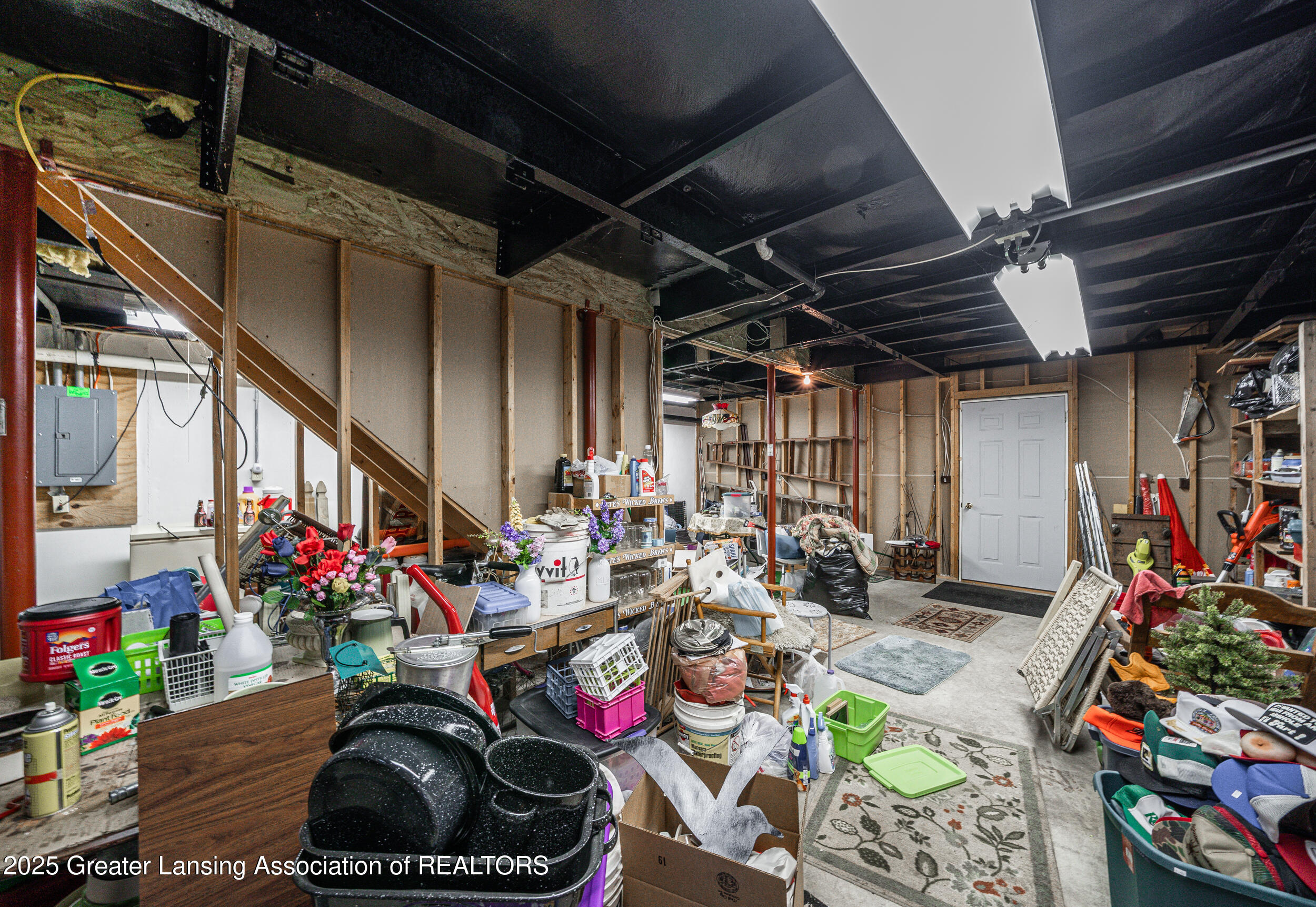 1200 South Michigan Road Eaton Rapids, MI 48827 - Photo 17 of 32 Basement
