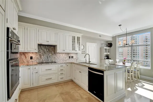 $1,720,000 | 3700 South Ocean Boulevard, Unit 908, Highland Beach, FL 33487