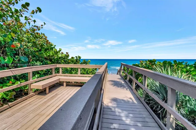 $1,720,000 | 3700 South Ocean Boulevard, Unit 908, Highland Beach, FL 33487