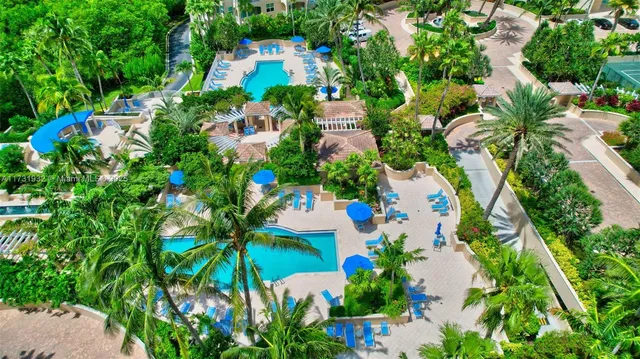 $1,720,000 | 3700 South Ocean Boulevard, Unit 908, Highland Beach, FL 33487