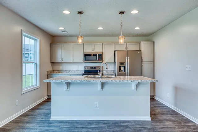 $334,800 | 9919 Blyth Drive, Evansville, IN 47725