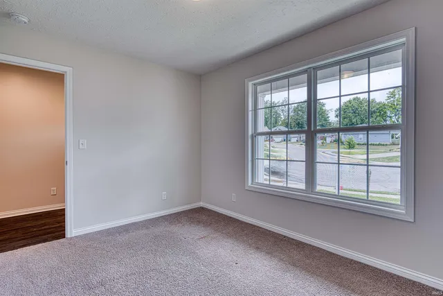 $334,800 | 9919 Blyth Drive, Evansville, IN 47725