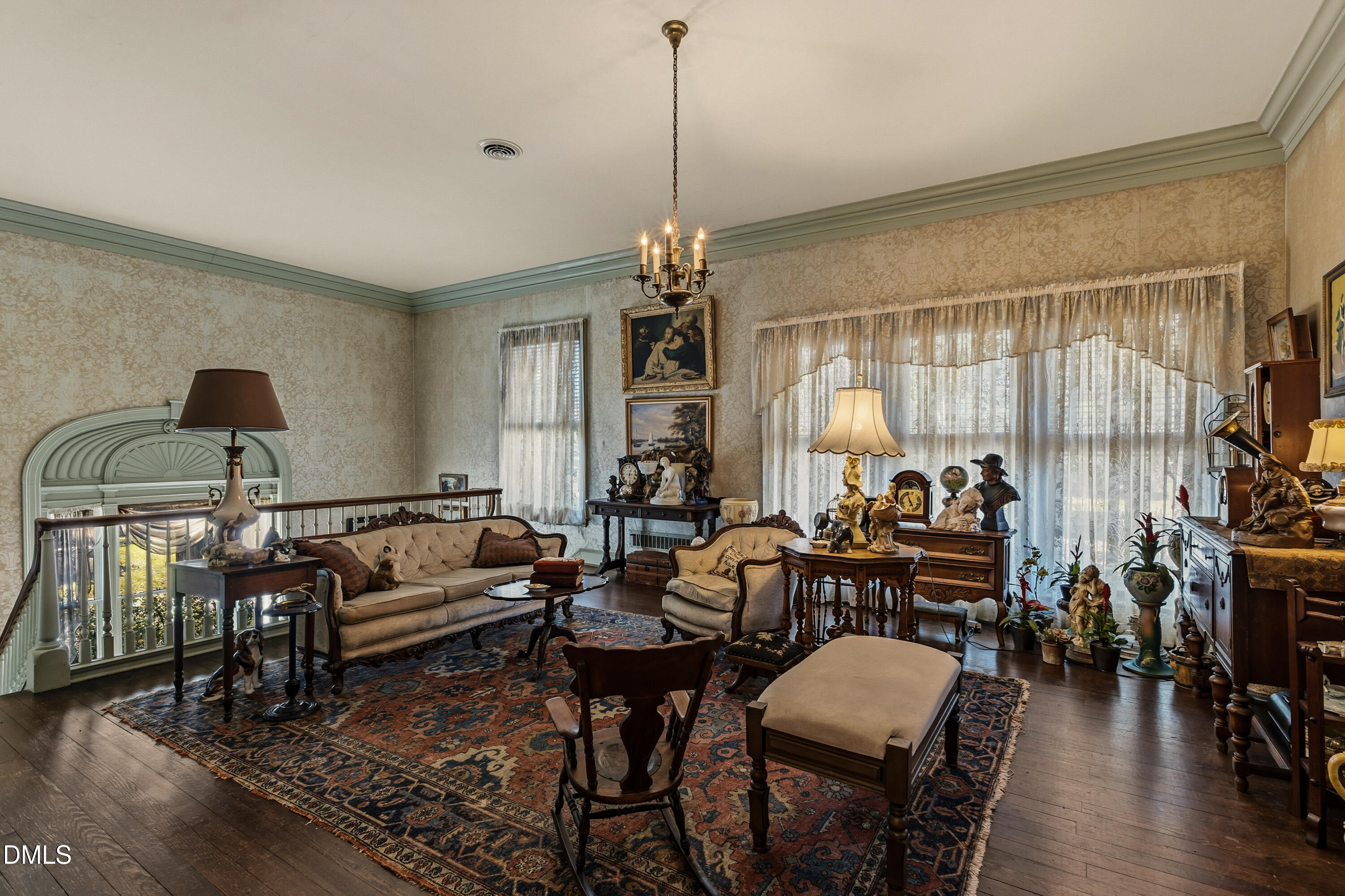900 Nash Street North Wilson, NC 27893 - Photo 45 of 99 Loft/Waiting Room