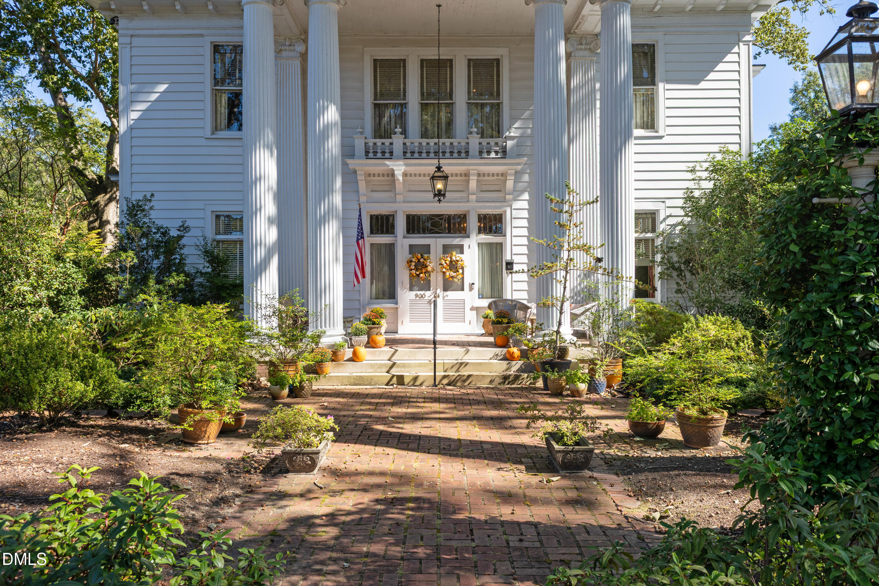 900 Nash Street North Wilson, NC 27893 - Photo 8 of 99 Front