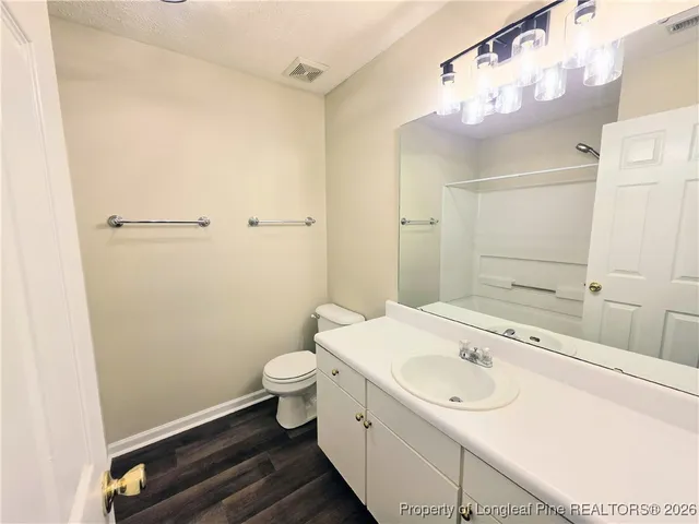 $1,300 | 302 Bubble Creek Court, Unit 2, Fayetteville, NC 28311