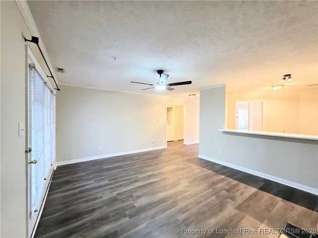 $1,300 | 302 Bubble Creek Court, Unit 2, Fayetteville, NC 28311