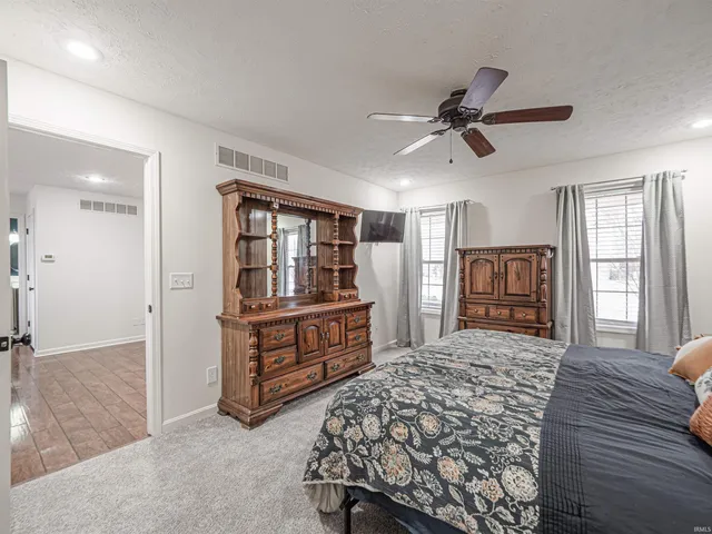 $315,000 | 4150 Clover Drive, Evansville, IN 47711