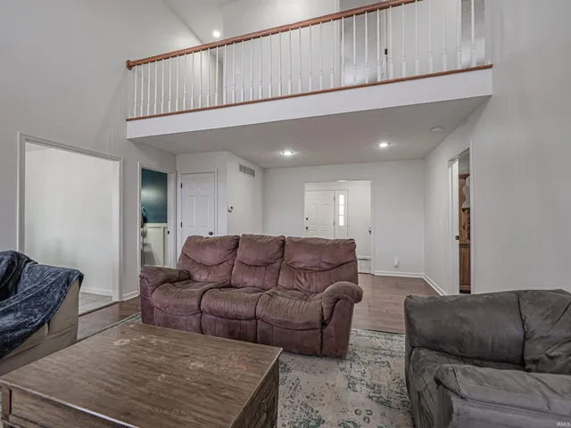 $315,000 | 4150 Clover Drive, Evansville, IN 47711