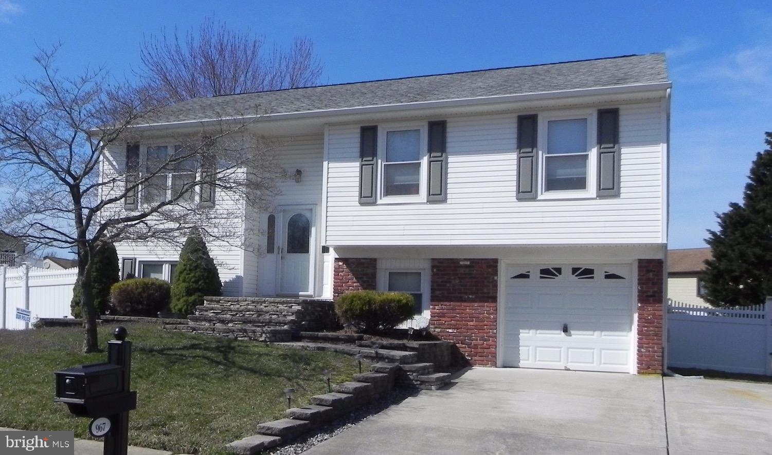 967 North Beecham Road Williamstown, NJ 08094 - Photo 1 of 37 Front Exterior