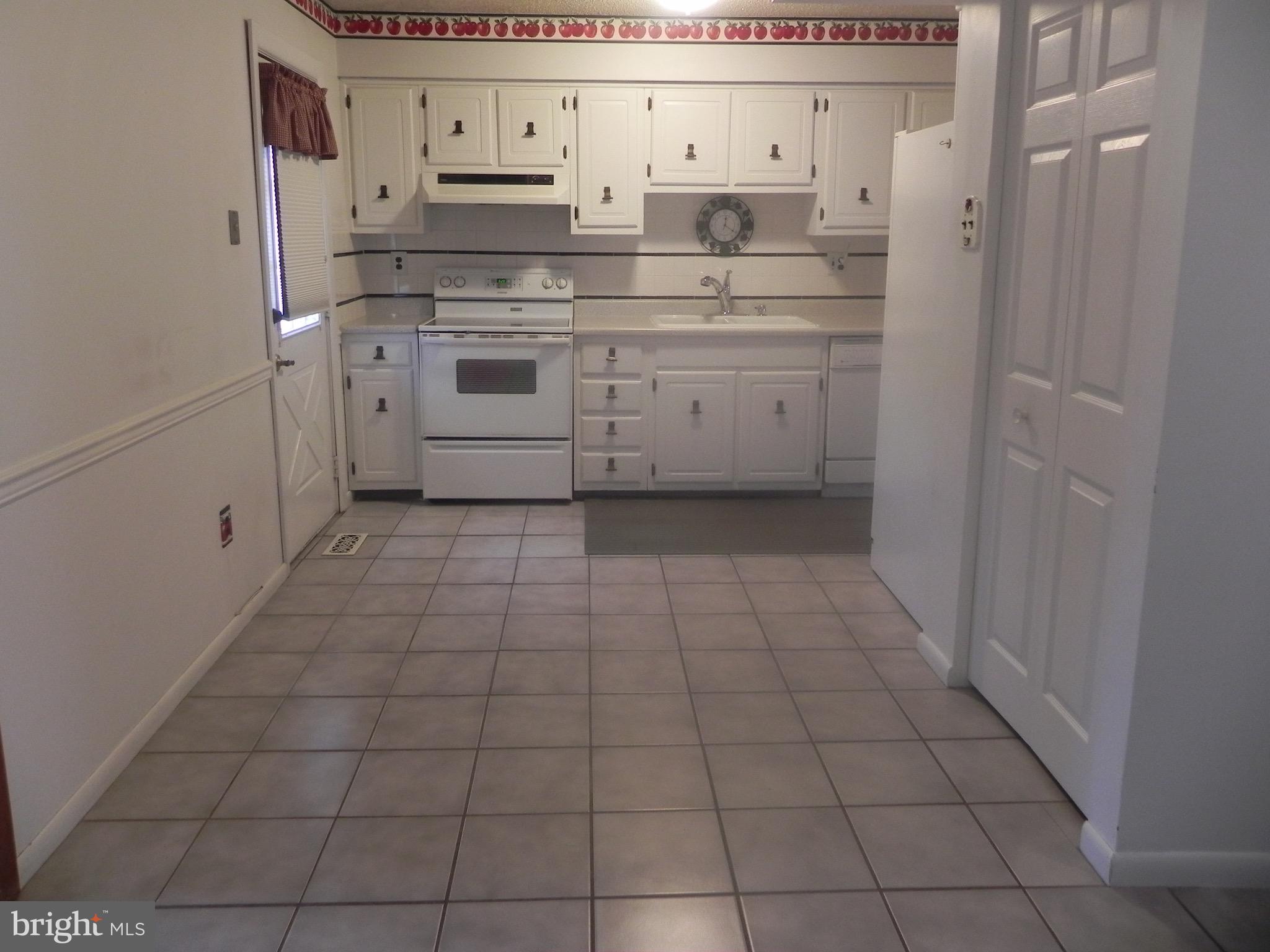967 North Beecham Road Williamstown, NJ 08094 - Photo 12 of 37 Kitchen