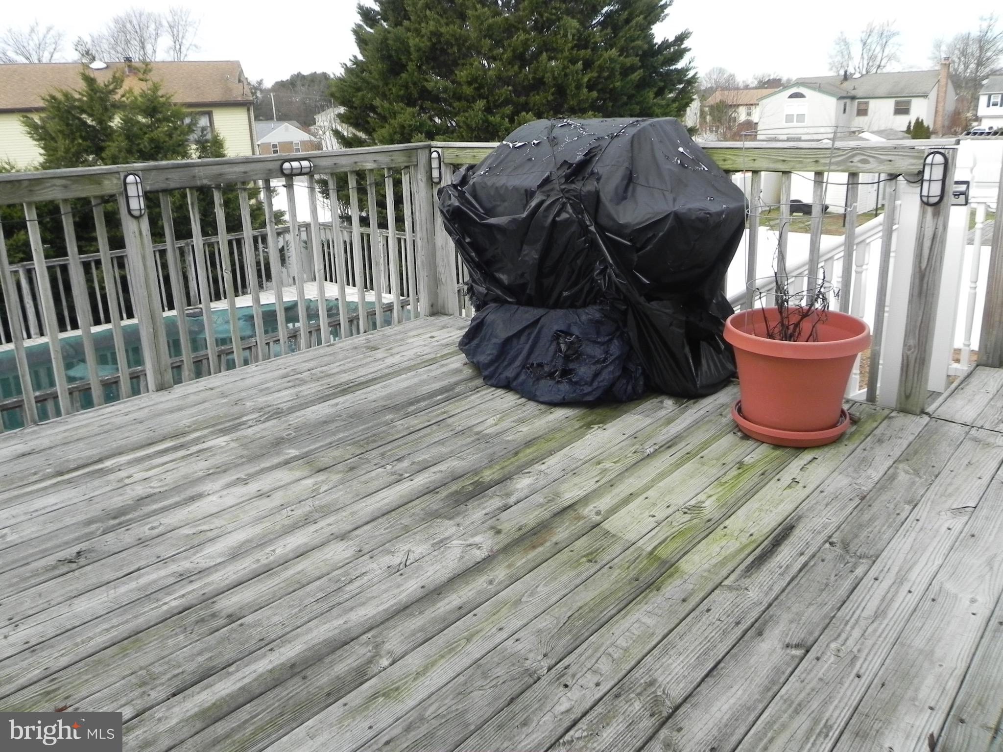 967 North Beecham Road Williamstown, NJ 08094 - Photo 32 of 37 Deck