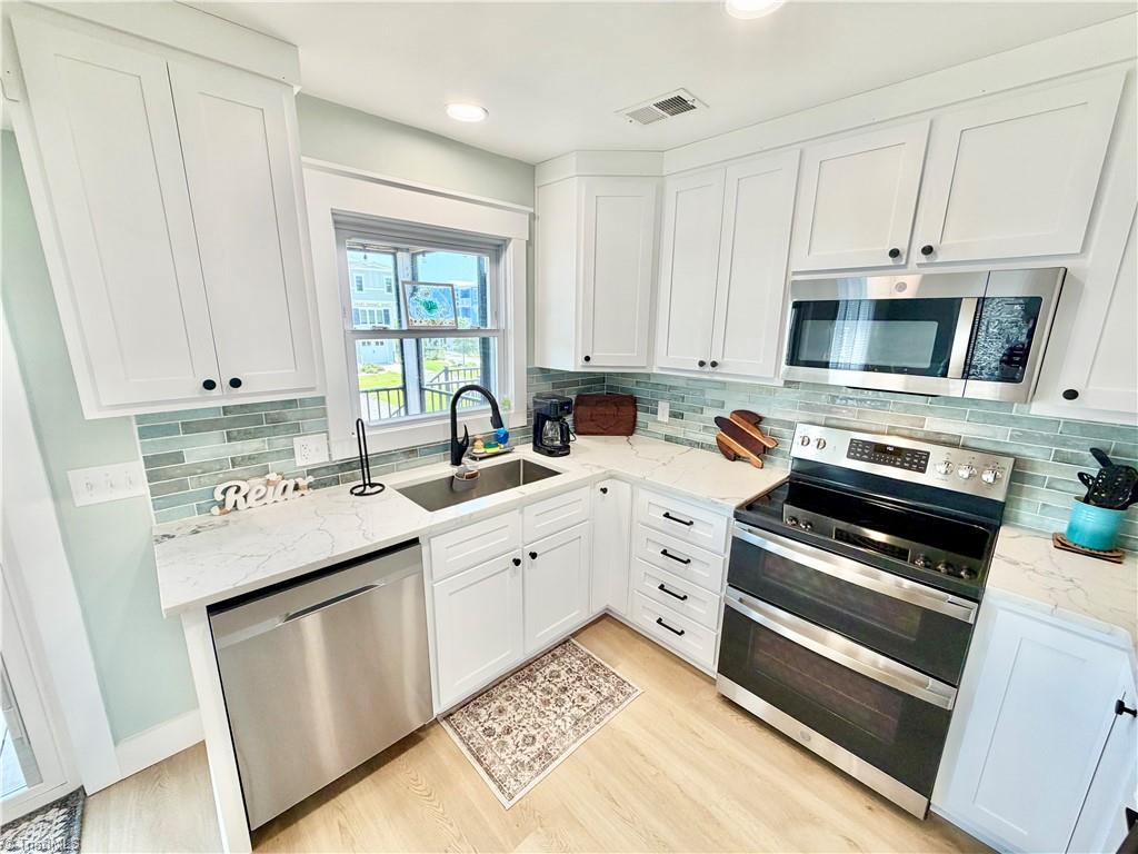 1407 Inlet Street Sunset Beach, NC 28468 - Photo 12 of 42