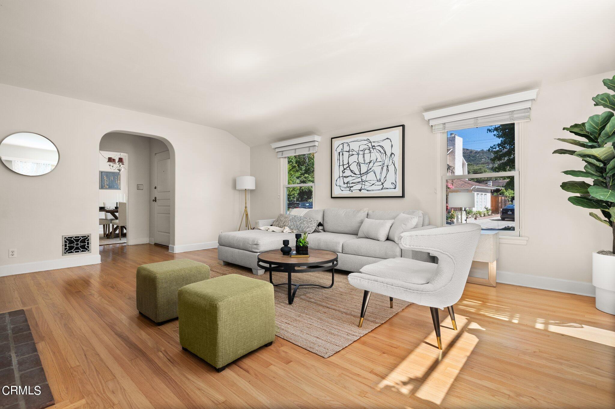 2405 Sylvan Lane Glendale, CA 91208 - Photo 2 of 43 FLX07455