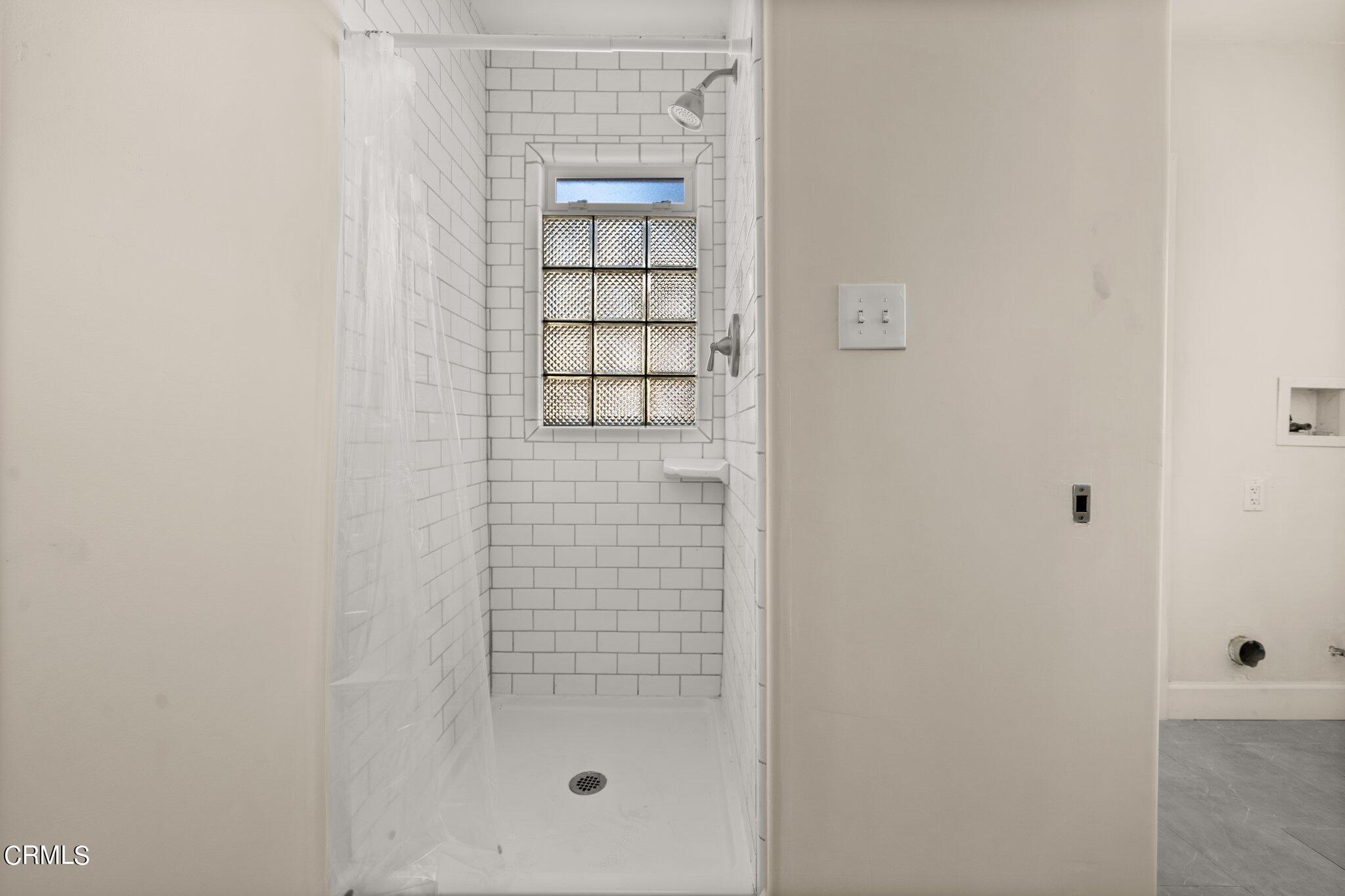 2405 Sylvan Lane Glendale, CA 91208 - Photo 29 of 43 FLX07552