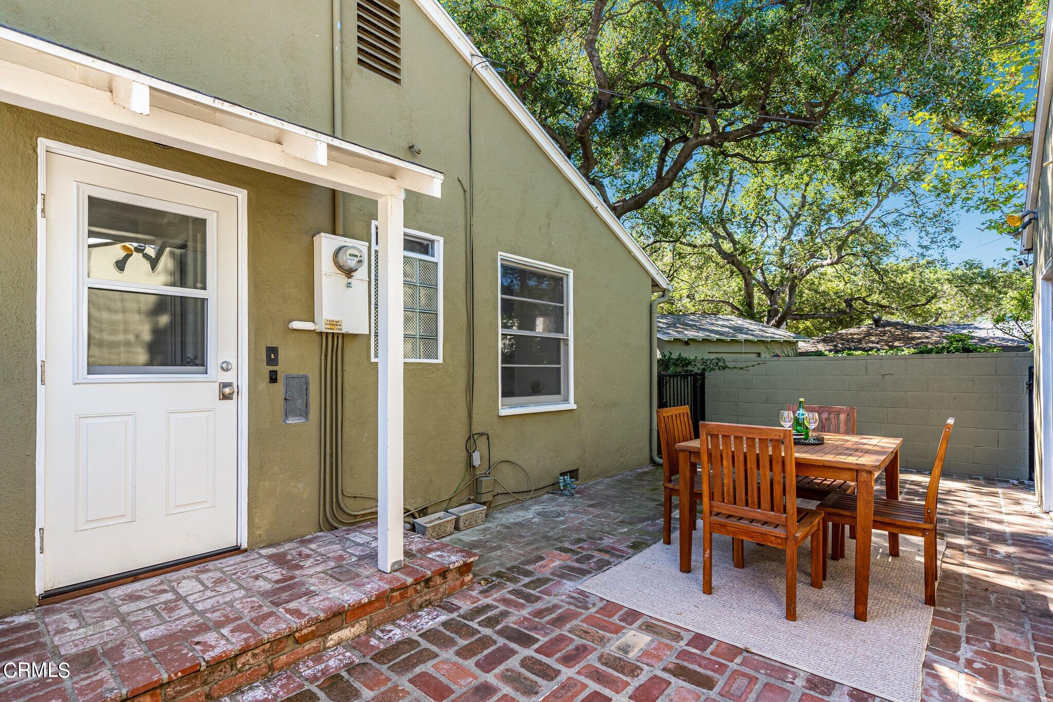 2405 Sylvan Lane Glendale, CA 91208 - Photo 31 of 43 Sylvan_Ext_6