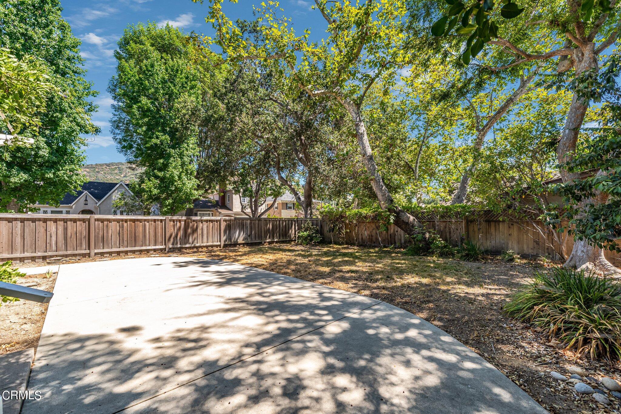 2405 Sylvan Lane Glendale, CA 91208 - Photo 4 of 43 Sylvan Ln_Ext_18