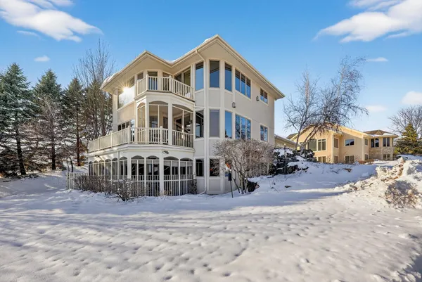 $1,200,000 | 3800 Signature Drive, Middleton, WI 53562