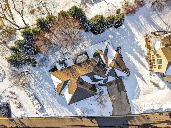 $1,200,000 | 3800 Signature Drive, Middleton, WI 53562