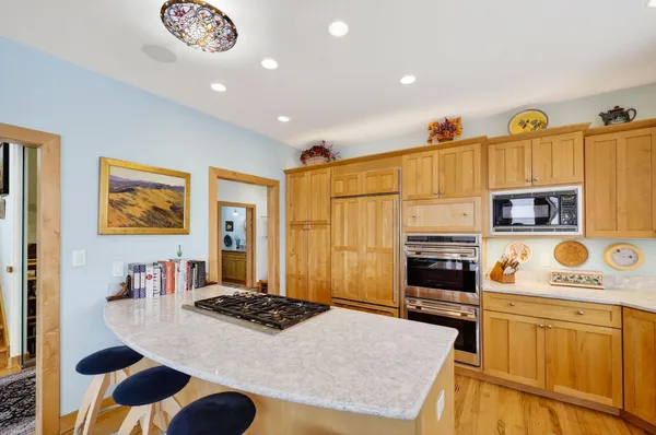 $1,200,000 | 3800 Signature Drive, Middleton, WI 53562