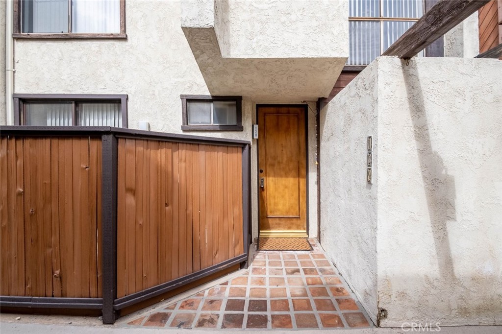 1244 Valley View Road, Unit 129 Glendale, CA 91202 - Photo 6 of 42