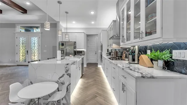 $675,000 | 1586 Martin Luther King Boulevard Northeast, Winter Haven, FL 33881