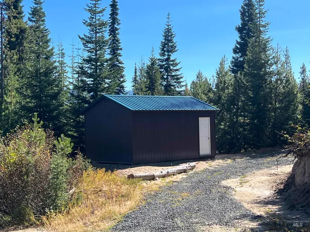 $399,000 | 125 Black Diamond Lane, Elk City, ID 83525